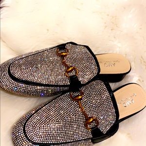 Women slipper